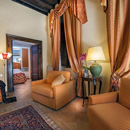 Bed and Breakfast La Residenza Del Sole Al Pantheon Rom Exterior foto