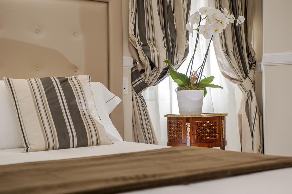 Bed and Breakfast La Residenza Del Sole Al Pantheon Rom Zimmer foto
